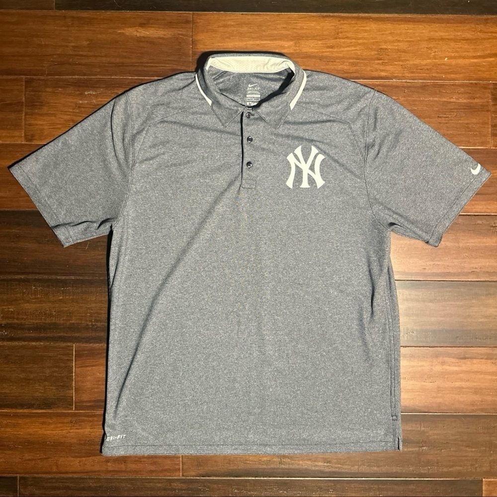 MLB Nike New York Yankees Polo Shirt